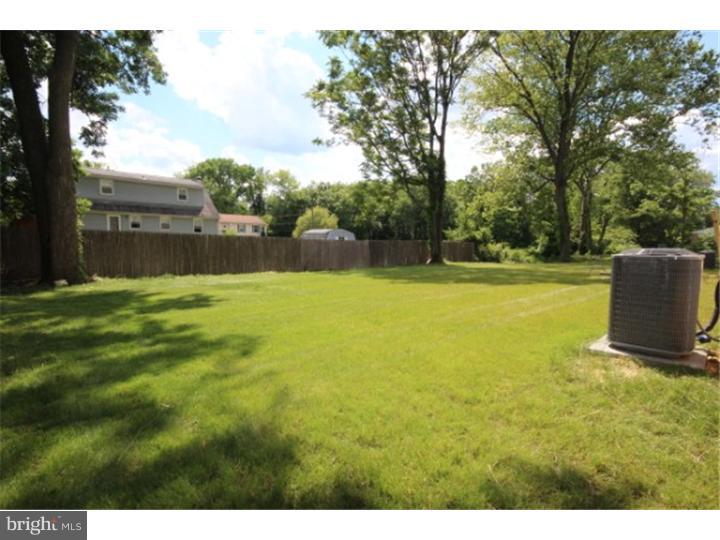 525 Ridge Avenue Hamilton, NJ 08610 - Photo 22 of 25 Back Yard