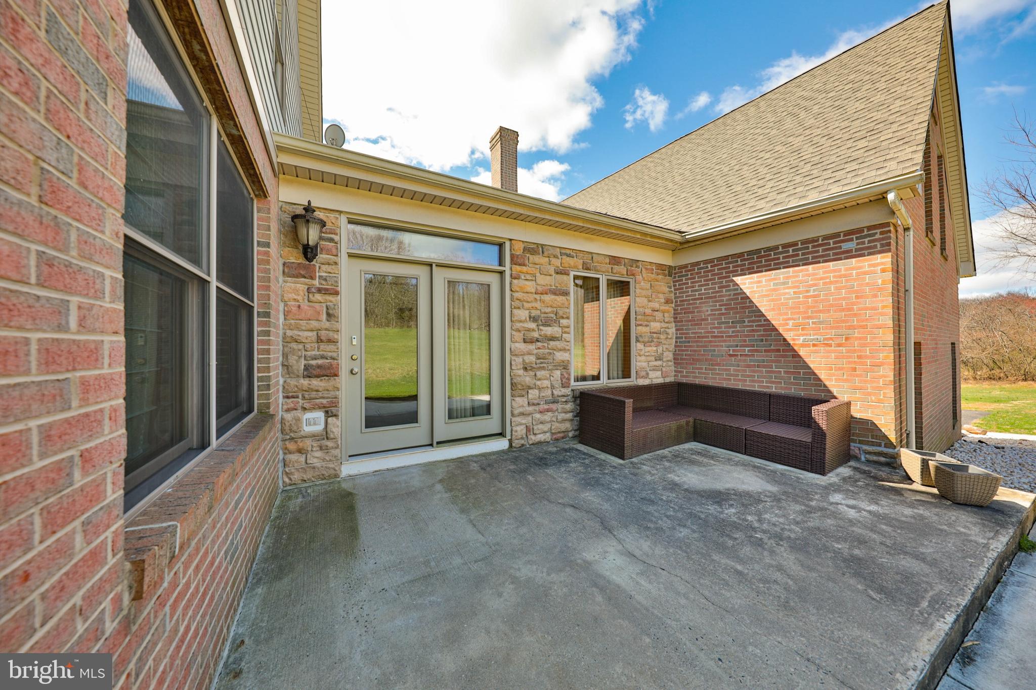 1085 Ebert Road Coopersburg, PA 18036 - Photo 6 of 79 Gallery Image 6