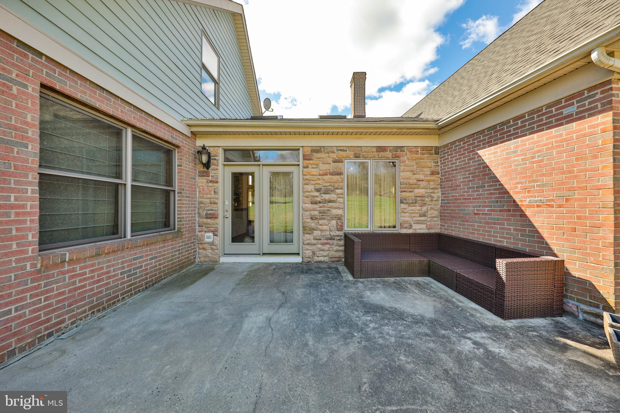 1085 Ebert Road Coopersburg, PA 18036 - Photo 7 of 79 Gallery Image 7