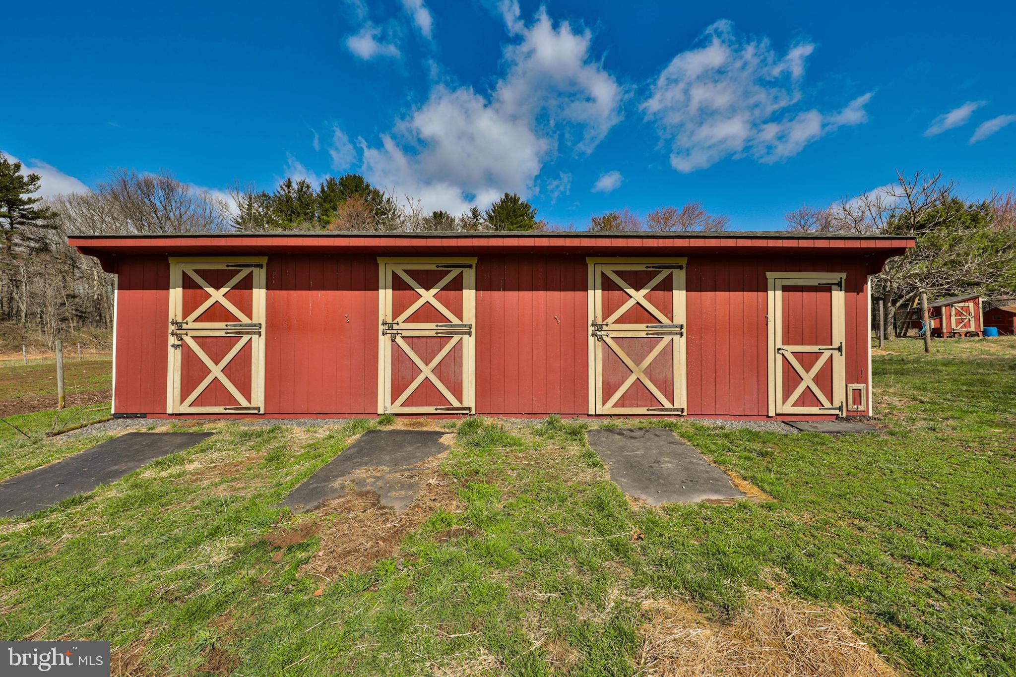 1085 Ebert Road Coopersburg, PA 18036 - Photo 8 of 79 Gallery Image 8