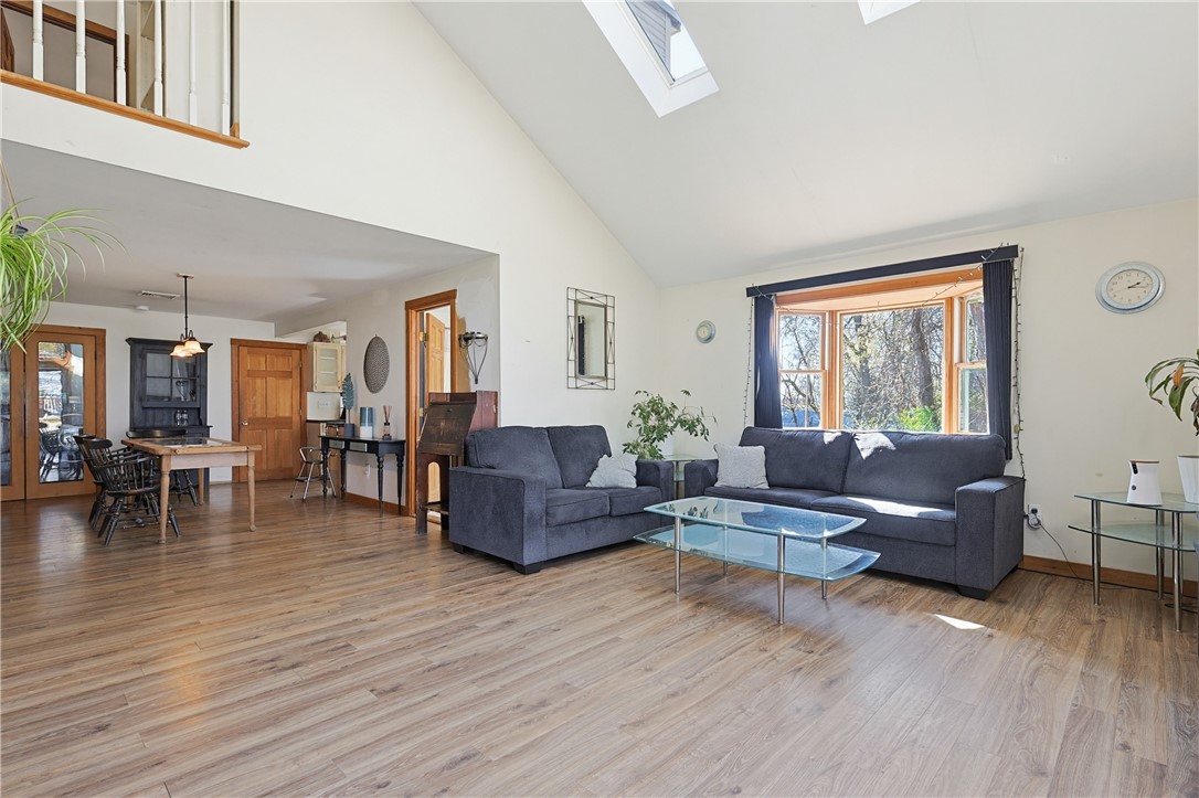 68 Pershing Avenue Tiverton, RI 02878 - Photo 4 of 27 Gallery Image 4