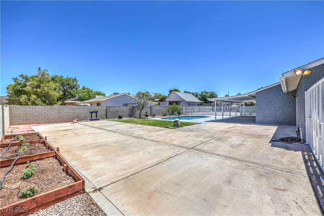 2020 Pinto Road Henderson, NV 89002 - Photo 38 of 42 Gallery Image 38