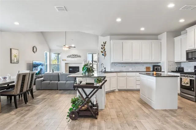 $470,000 | 2436 Shorthorn Drive, Northlake, TX 76247