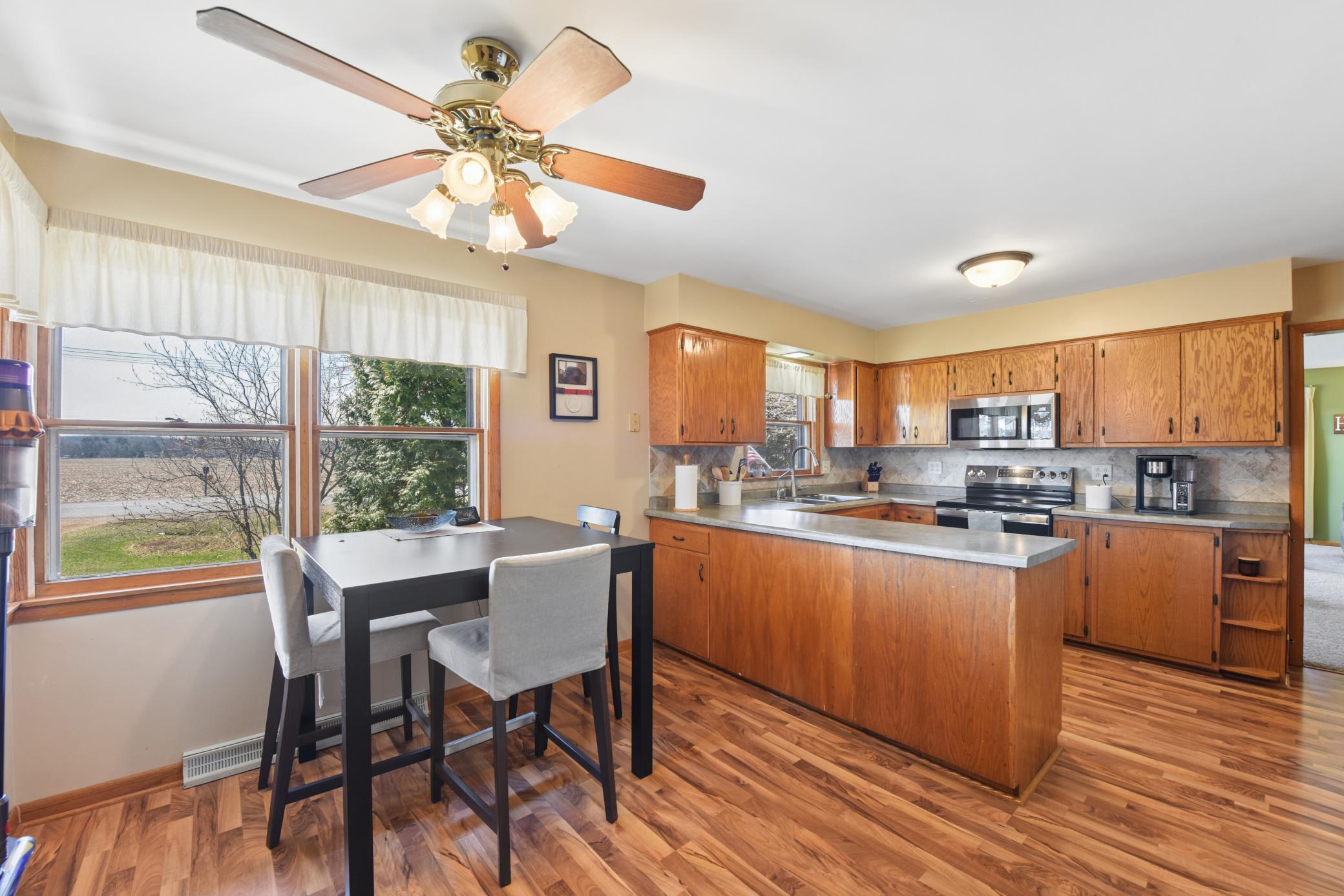 694 Glover Road River Falls, WI 54022 - Photo 9 of 38