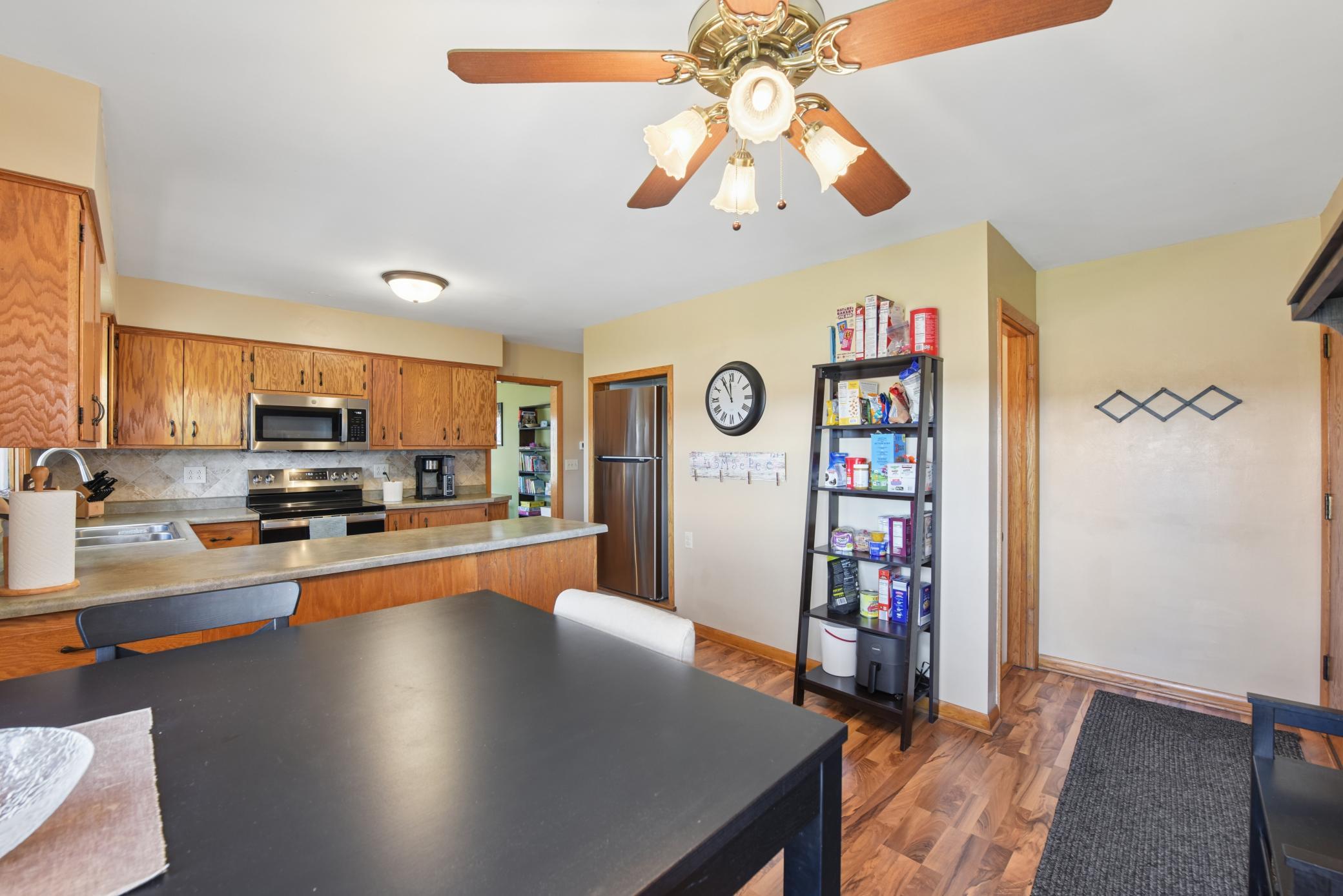 694 Glover Road River Falls, WI 54022 - Photo 10 of 38