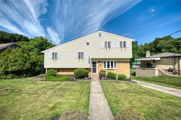 $424,999 | 223 Amity Road, Glenshaw, PA 15116
