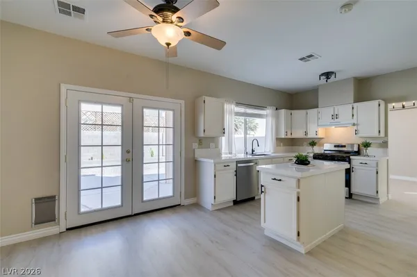 $550,000 | 1540 Mesa Blanca Way, North Las Vegas, NV 89031