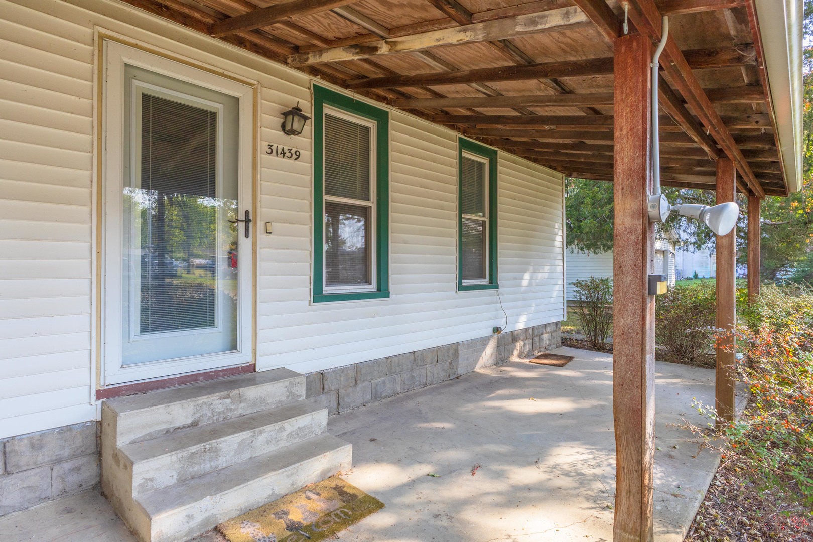 31439 2nd Street Chenoa, IL 61726 - Photo 23 of 34