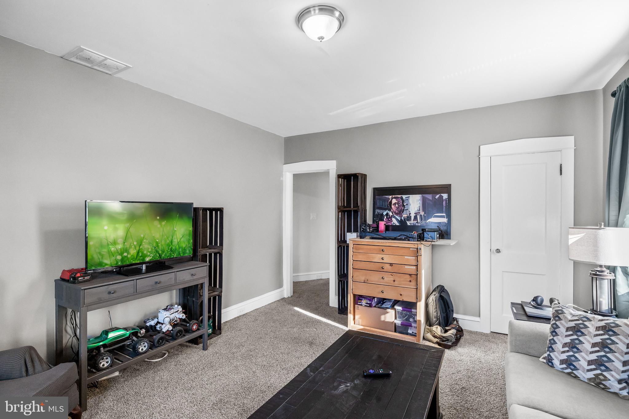 252 Rhoads Avenue Haddonfield, NJ 08033 - Photo 6 of 38 2nd folioing rm