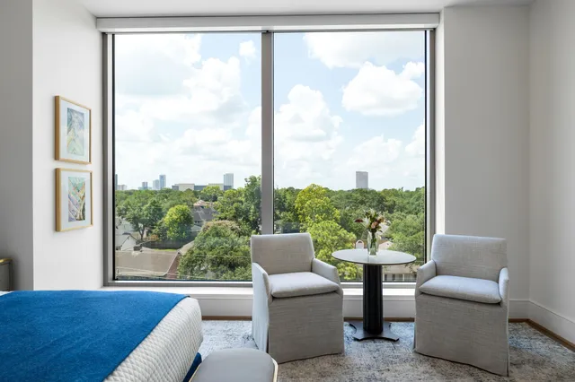 $2,045,000 | 5656 San Felipe Street, Unit 1005, Houston, TX 77056