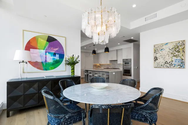 $2,045,000 | 5656 San Felipe Street, Unit 1005, Houston, TX 77056