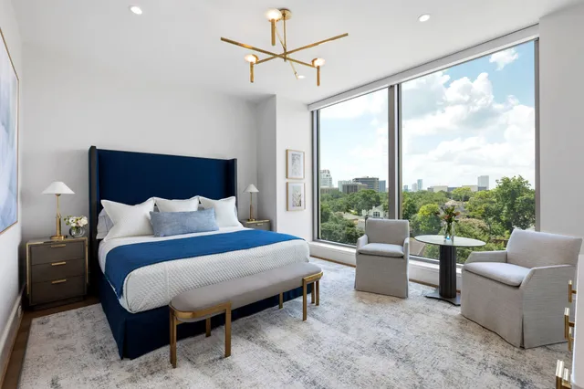 $2,045,000 | 5656 San Felipe Street, Unit 1005, Houston, TX 77056