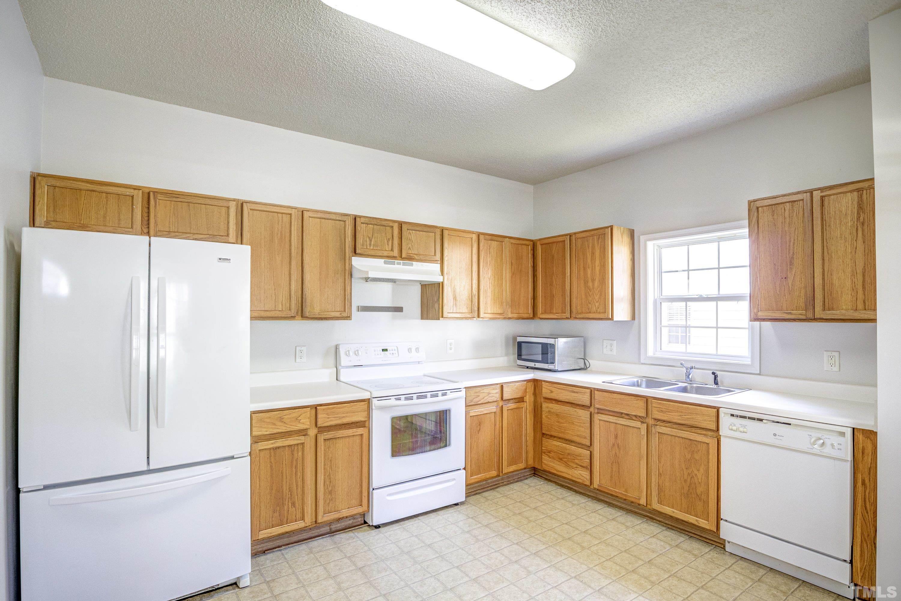 2141 Ramsgate Street Raleigh, NC 27603 - Photo 9 of 41 Photo #9
