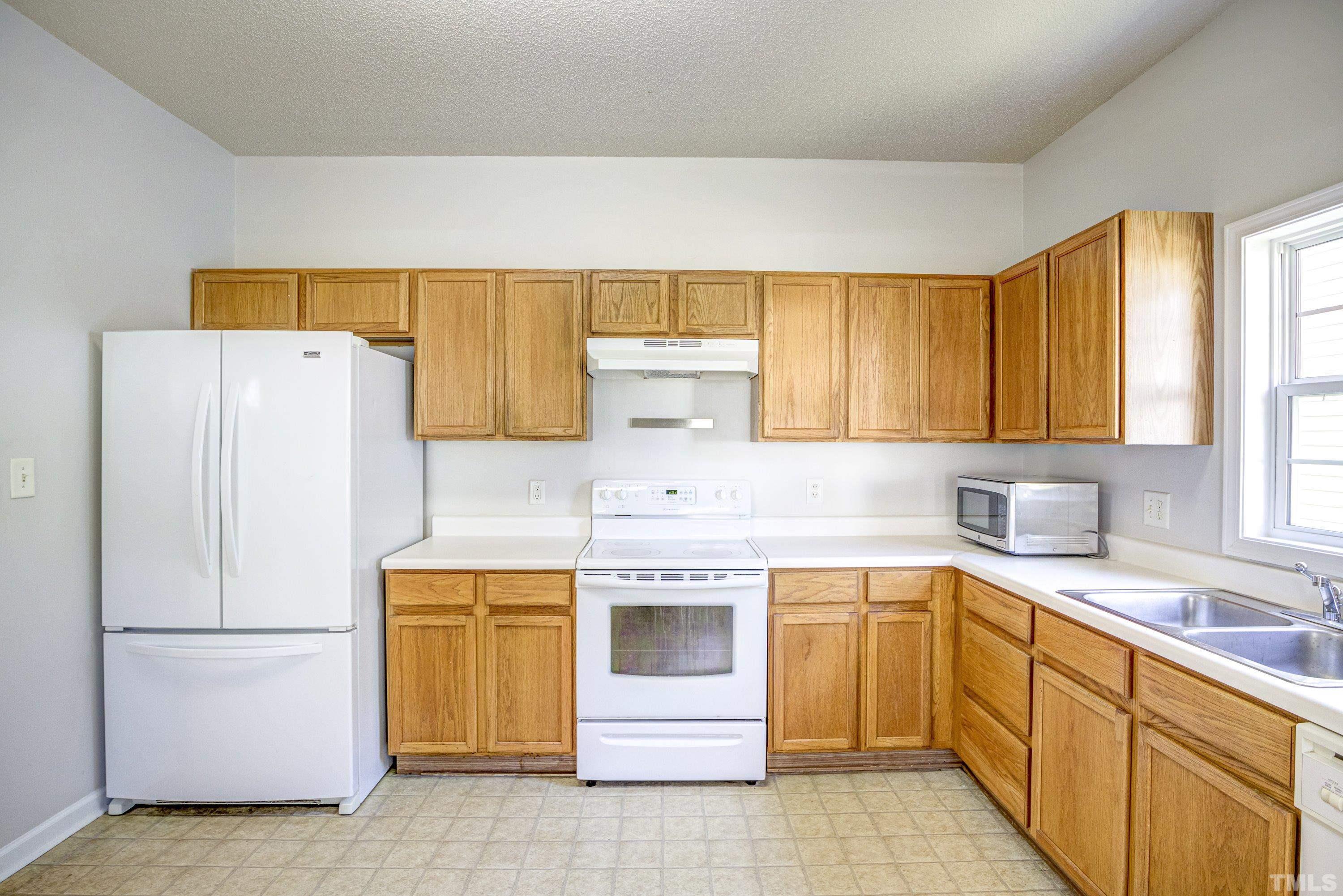 2141 Ramsgate Street Raleigh, NC 27603 - Photo 10 of 41 Photo #10
