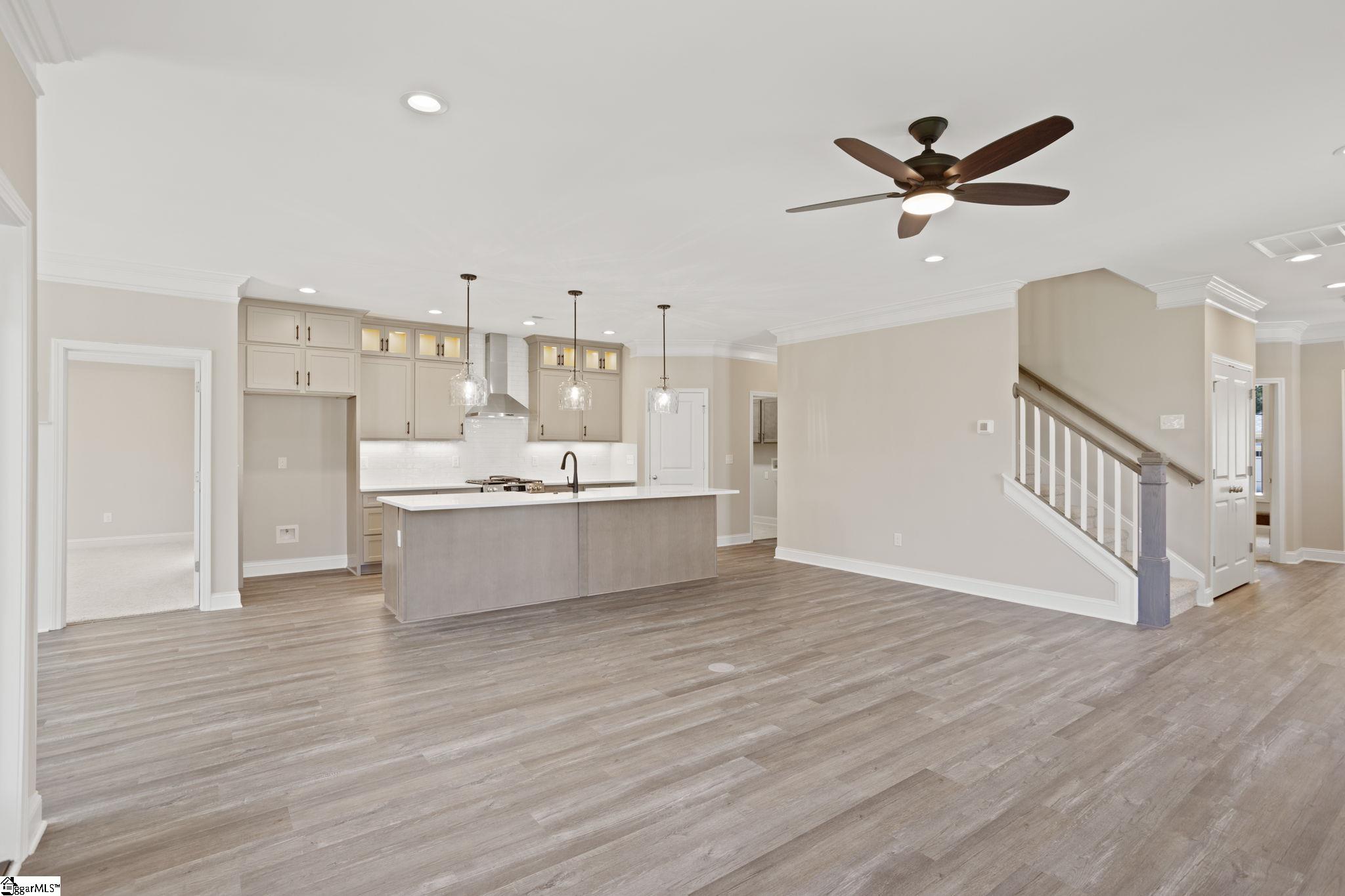 300 Ridgebury Place Greenville, SC 29607 - Photo 11 of 37 Gallery Image 11