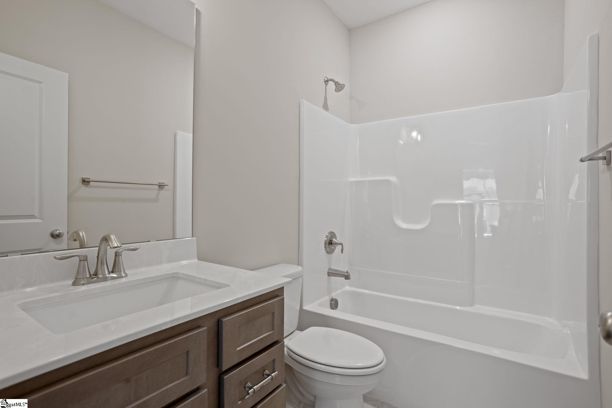 300 Ridgebury Place Greenville, SC 29607 - Photo 23 of 37 Gallery Image 23