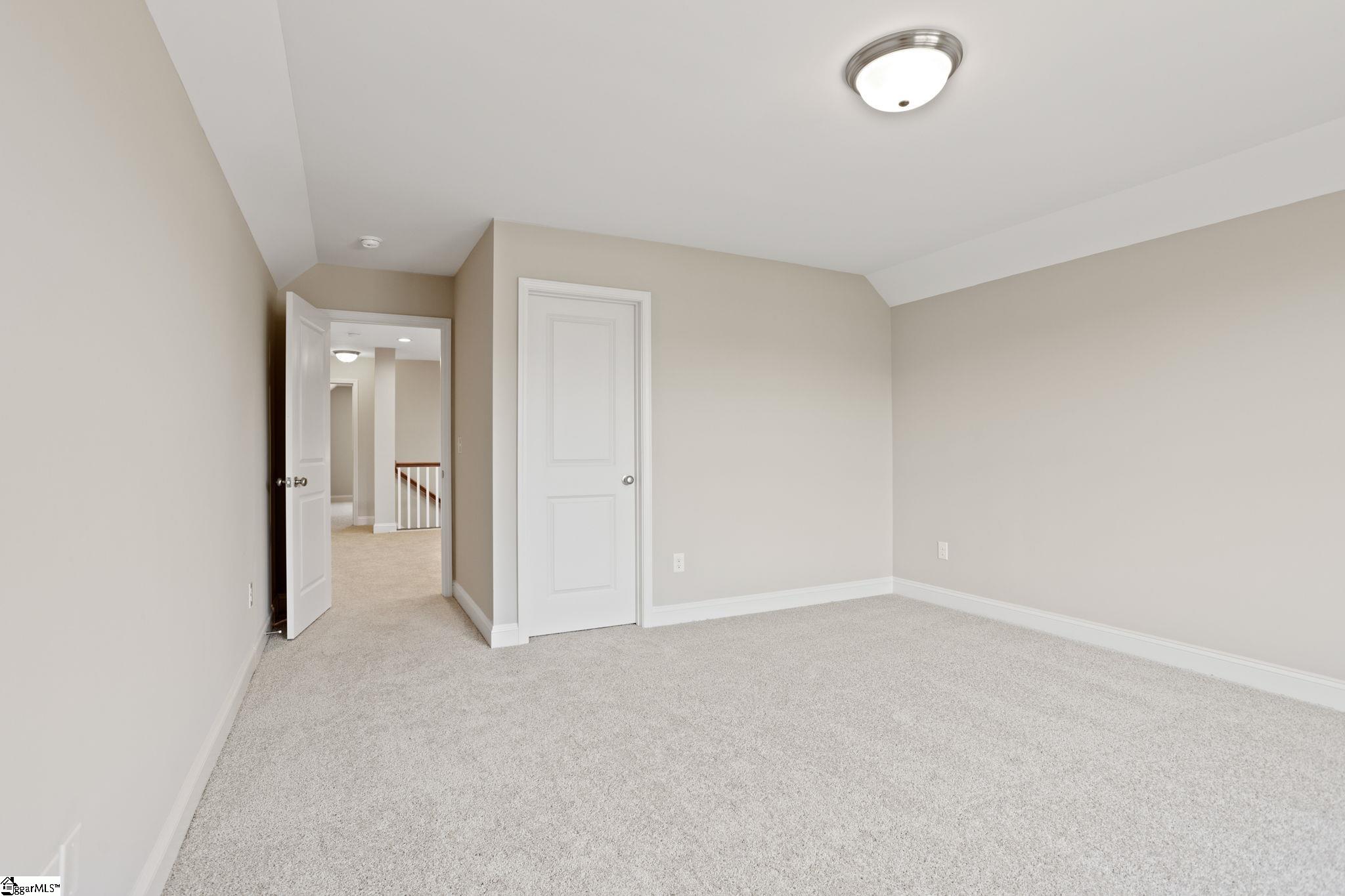 300 Ridgebury Place Greenville, SC 29607 - Photo 27 of 37 Gallery Image 27