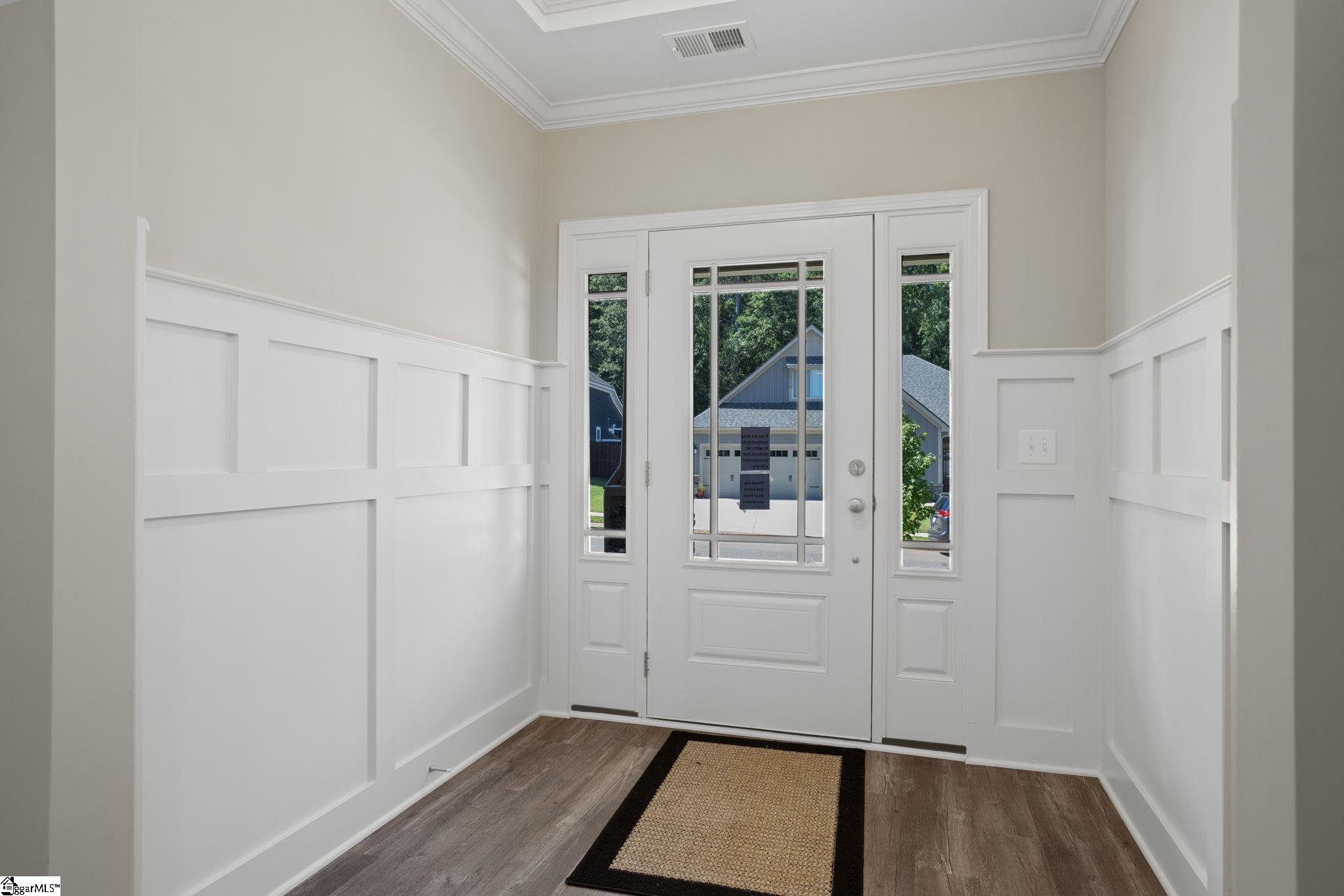 300 Ridgebury Place Greenville, SC 29607 - Photo 7 of 37 Gallery Image 7