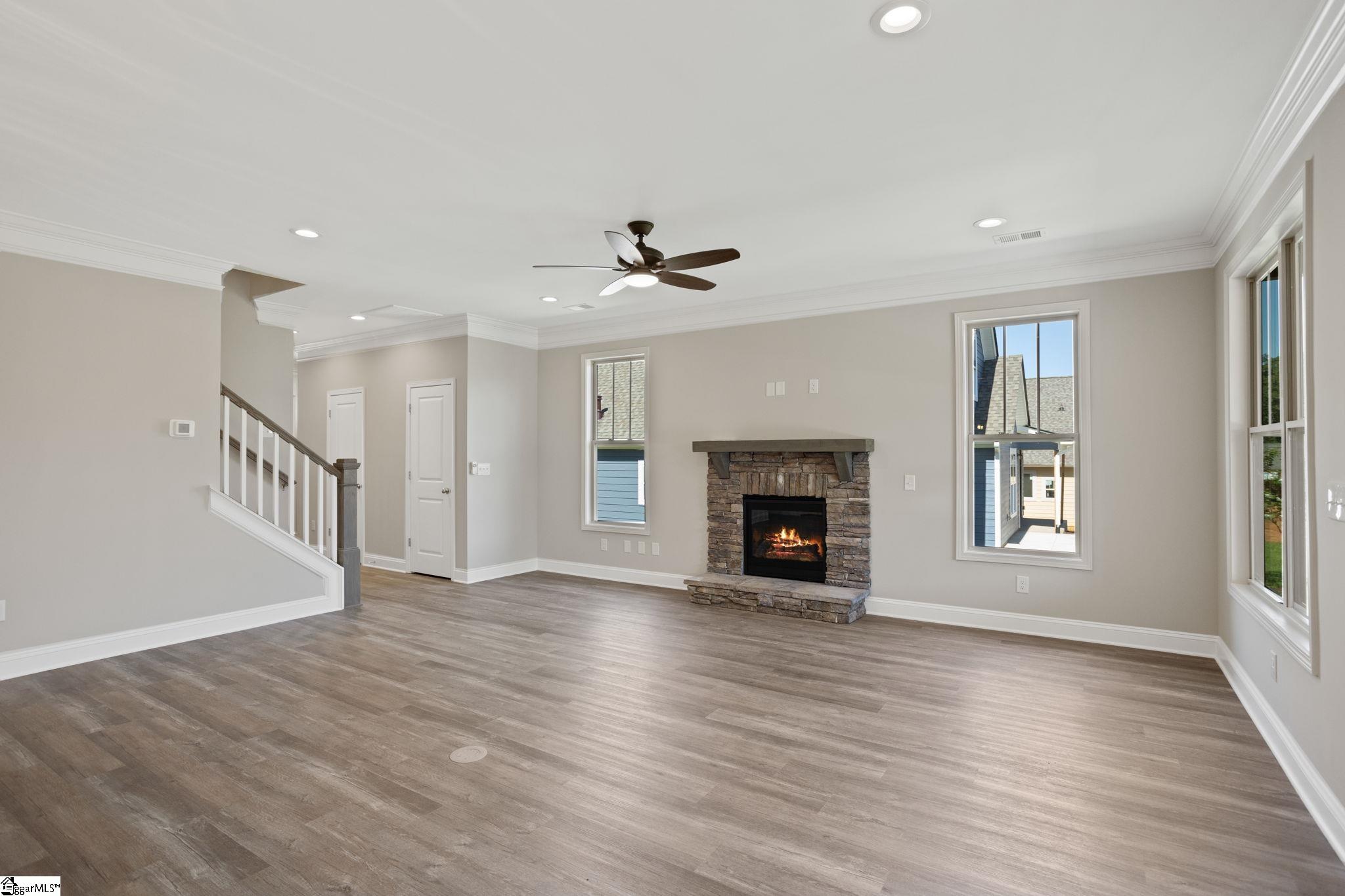300 Ridgebury Place Greenville, SC 29607 - Photo 10 of 37 Gallery Image 10