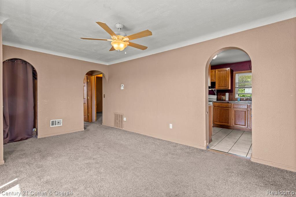 20258 Pennsylvania Road Taylor, MI 48180 - Photo 5 of 20 Gallery Image 5
