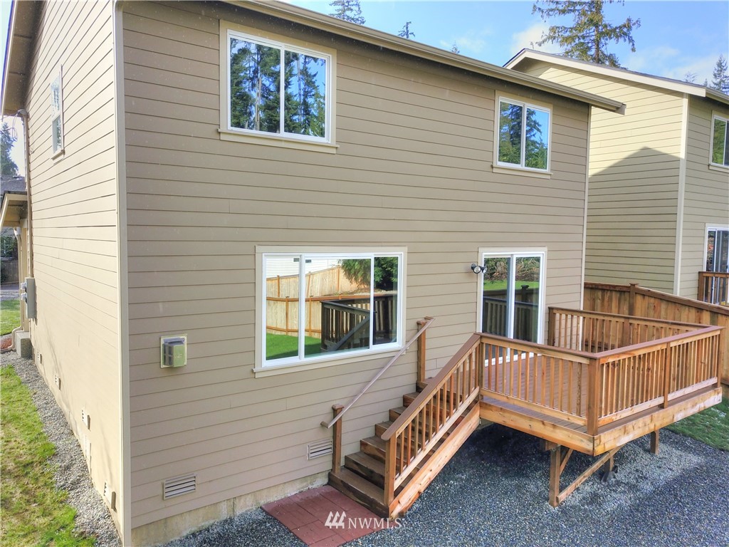 16912 3rd Avenue Southeast, Unit B Bothell, WA 98012 - Photo 17 of 20 Gallery Image 17