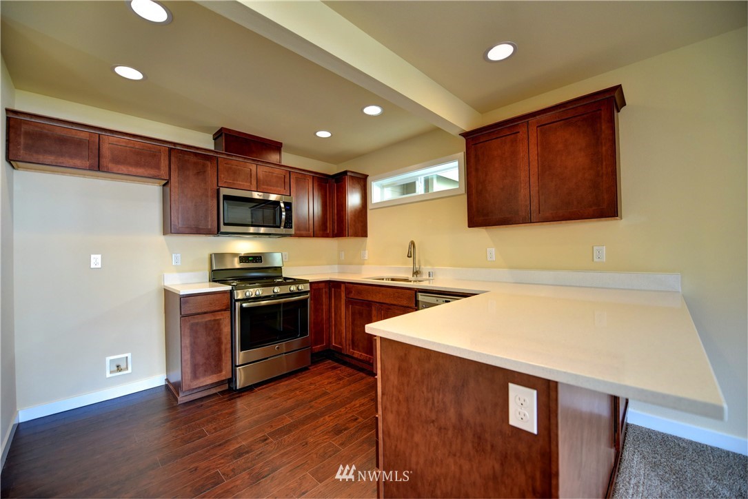 16912 3rd Avenue Southeast, Unit B Bothell, WA 98012 - Photo 7 of 20 Gallery Image 7
