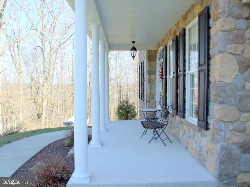 67 Pine Grove Road Nottingham, PA 19362 - Photo 2 of 27