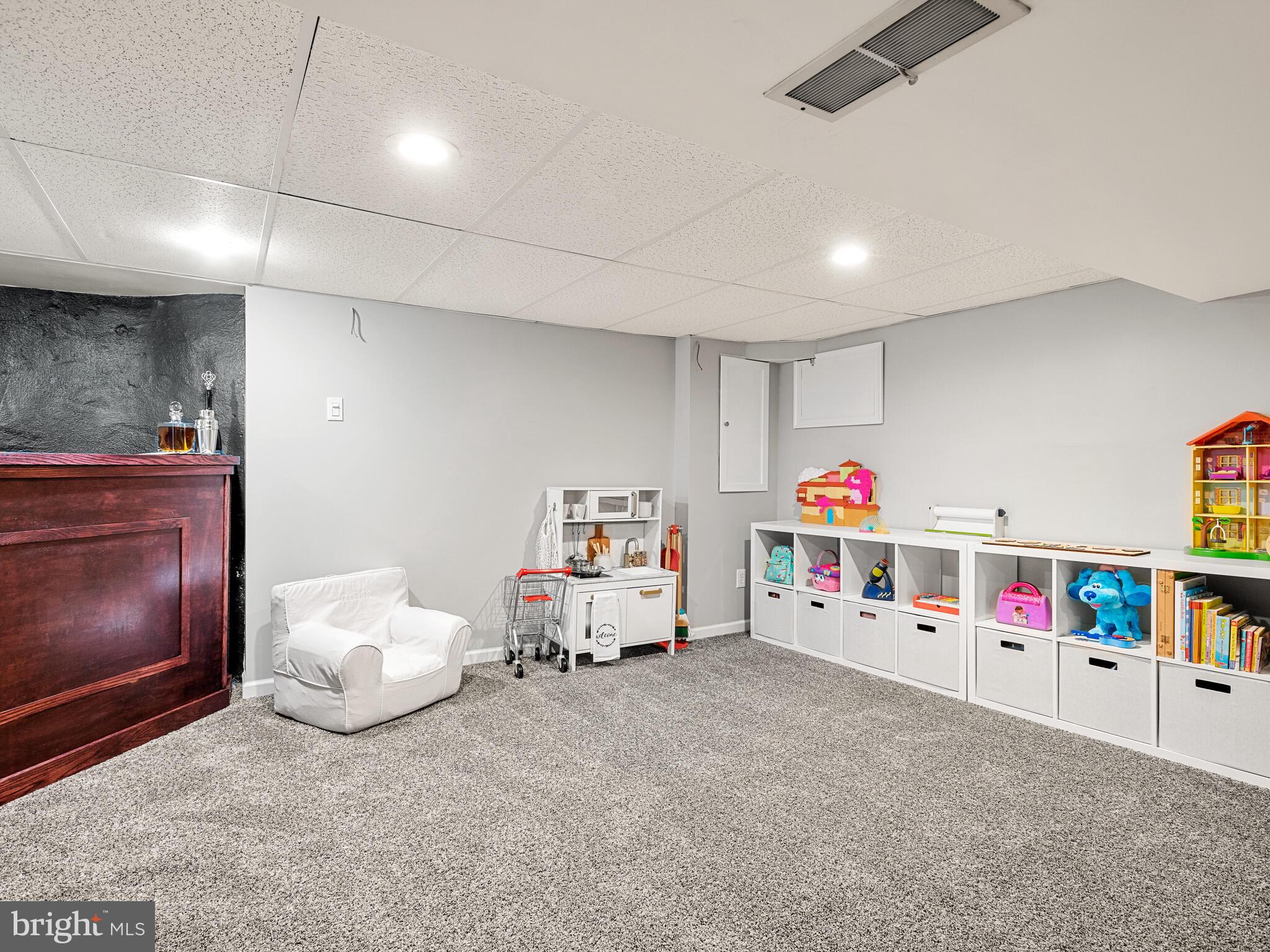 8440 Pembrook Road Philadelphia, PA 19128 - Photo 29 of 34 Finished Basement