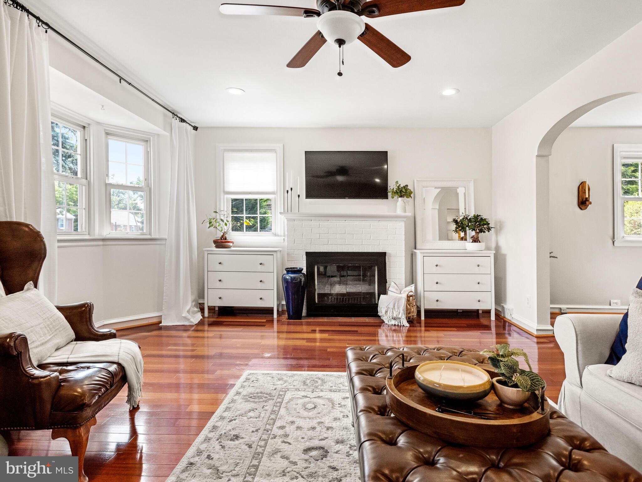 8440 Pembrook Road Philadelphia, PA 19128 - Photo 8 of 34 Gallery Image 8