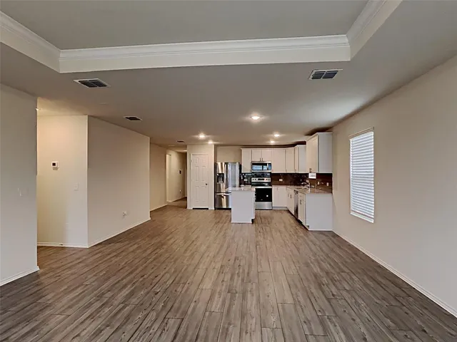 $2,395 | 4517 Greenham Ln., Fort Worth, TX 76036