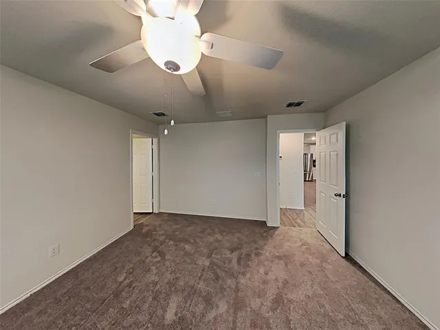 $2,395 | 4517 Greenham Ln., Fort Worth, TX 76036