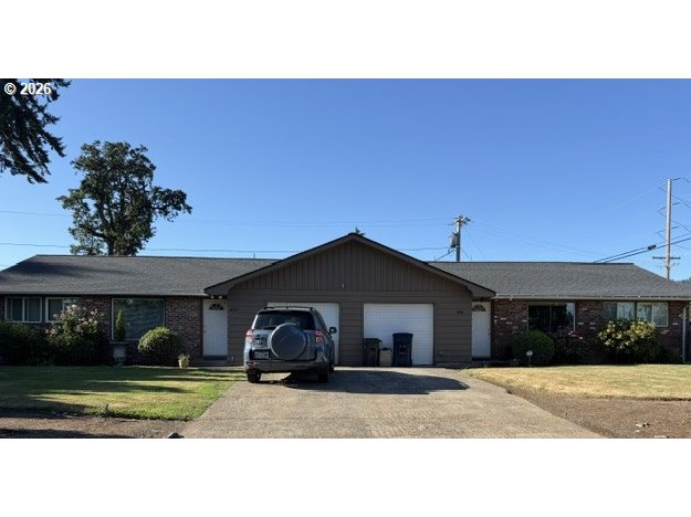 450 Cardinal Way Springfield, OR 97477 - Photo 1 of 15
