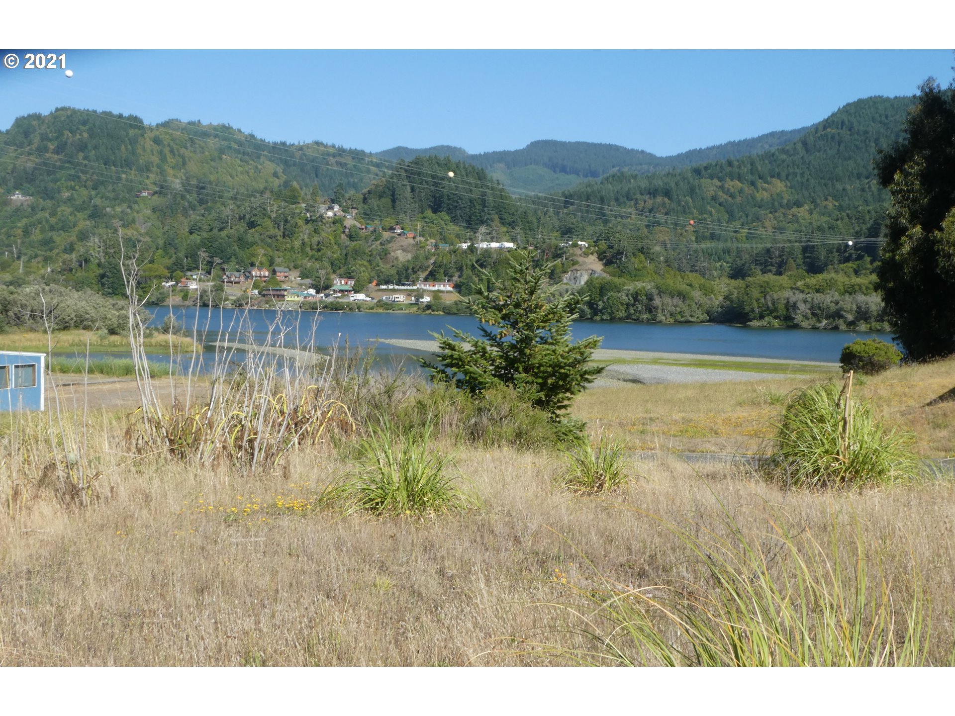 Hume Road, Unit 316 Gold Beach, OR 97444 - Photo 2 of 11 Gallery Image 2
