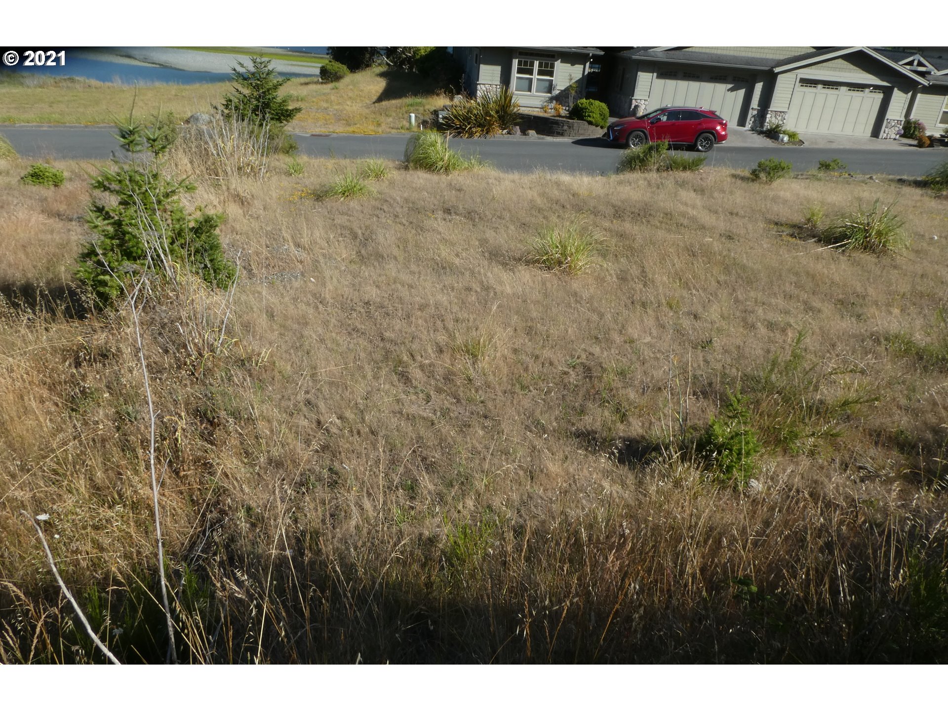 Hume Road, Unit 316 Gold Beach, OR 97444 - Photo 9 of 11 Gallery Image 9