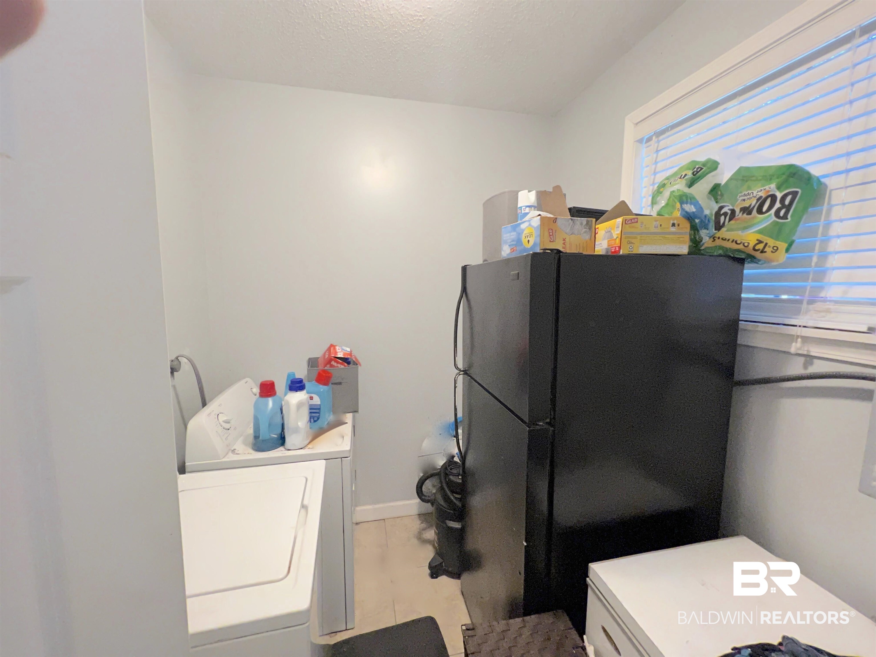 6461 Lake Street Mobile, AL 36618 - Photo 7 of 35 LAUNDRY RM 8X8