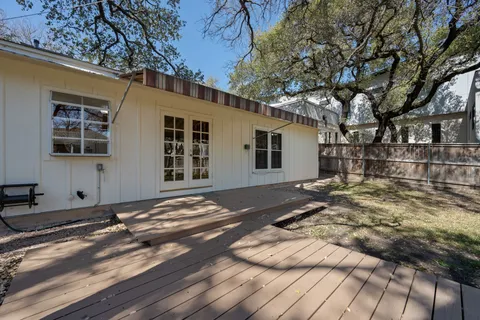 $1,200,000 | 405 Ridgewood Road, Austin, TX 78746