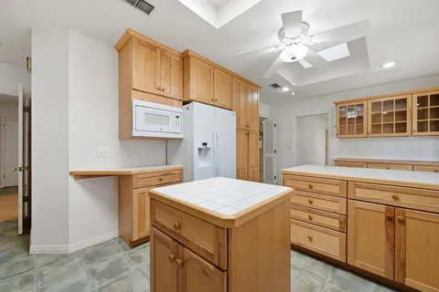 $1,200,000 | 405 Ridgewood Road, Austin, TX 78746