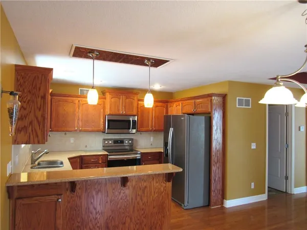 $375,000 | 3103 Krissy Bend, Harrisonville, MO 64701