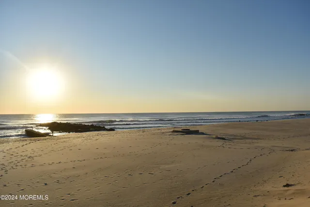 $4,195,000 | 513 Mercer Avenue, Spring Lake, NJ 07762