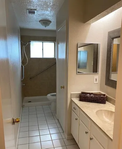 $1,500 | 1430 Kenforest Drive, Missouri City, TX 77489