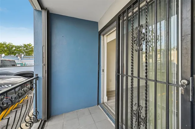 $250,000 | 145 Southwest 30th Court, Unit 108B, Miami, FL 33135