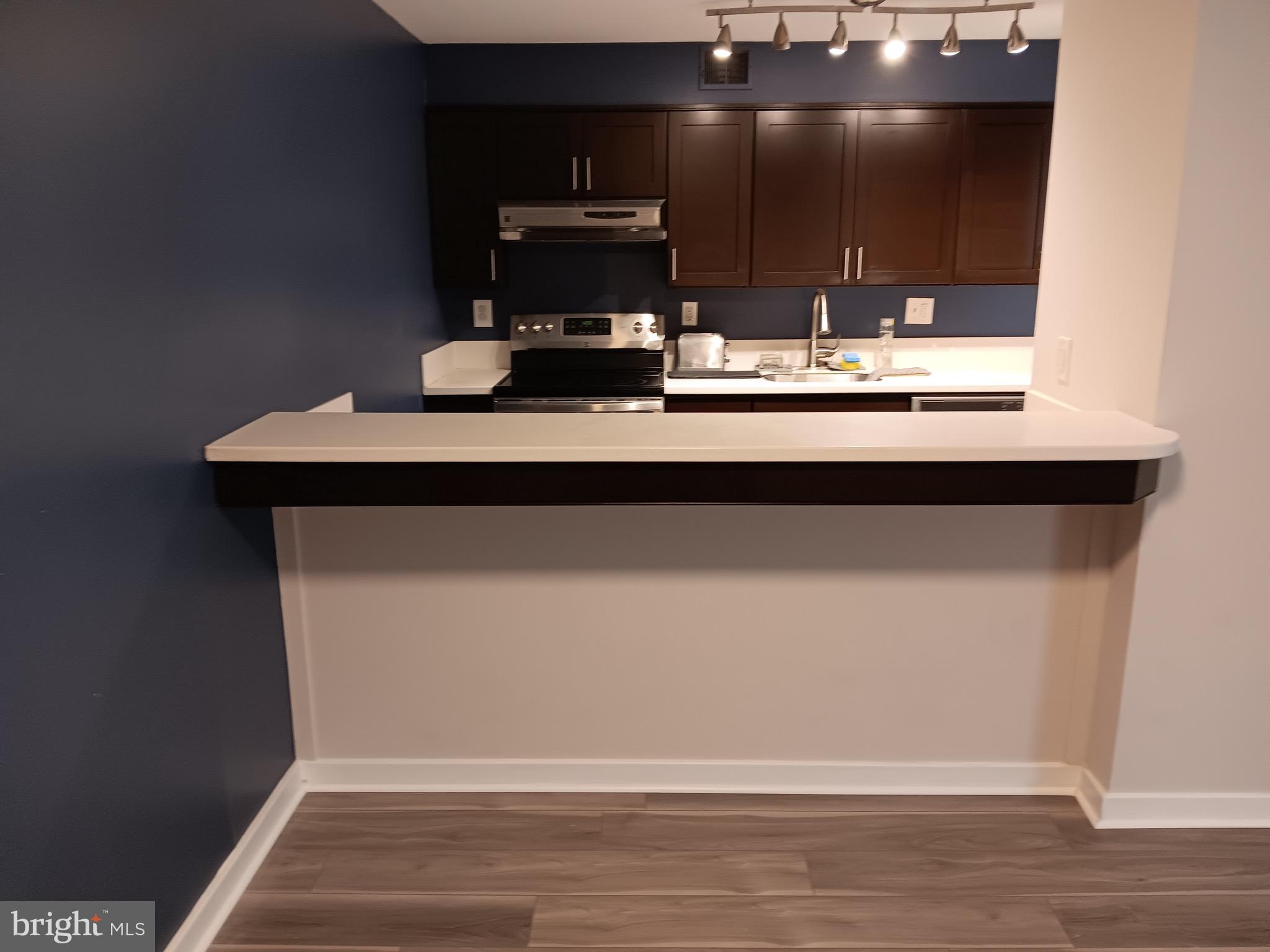 128 West Barre Street, Unit R 34 Baltimore, MD 21201 - Photo 9 of 26