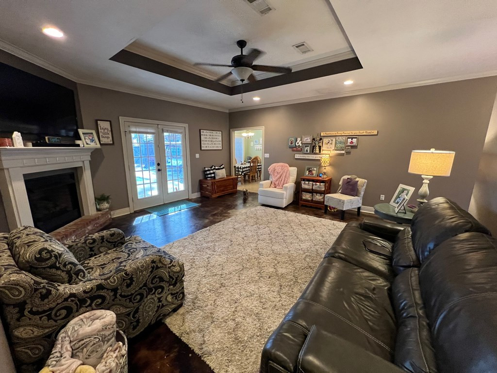 1005 Deer Ridge Road McComb, MS 39648 - Photo 9 of 36 Family room to kitchen/breakfast area