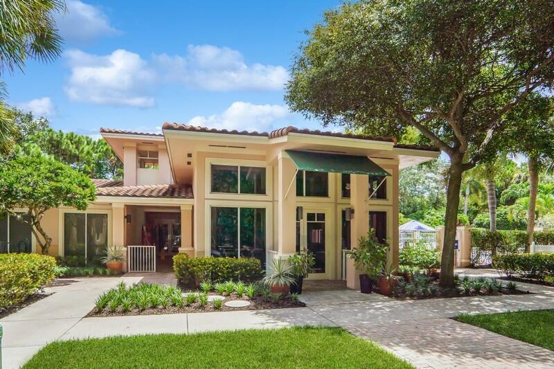 4822 Chancellor Drive, Unit 13 Jupiter, FL 33458 - Photo 16 of 20 CLUBHOUSE