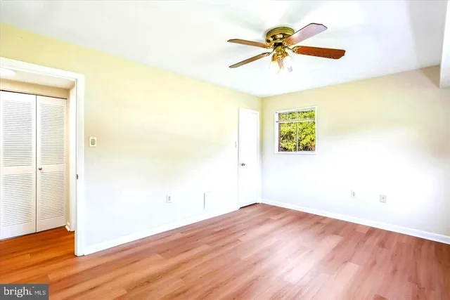 $2,145 | 10601 Weymouth Street, Unit 4, Bethesda, MD 20814