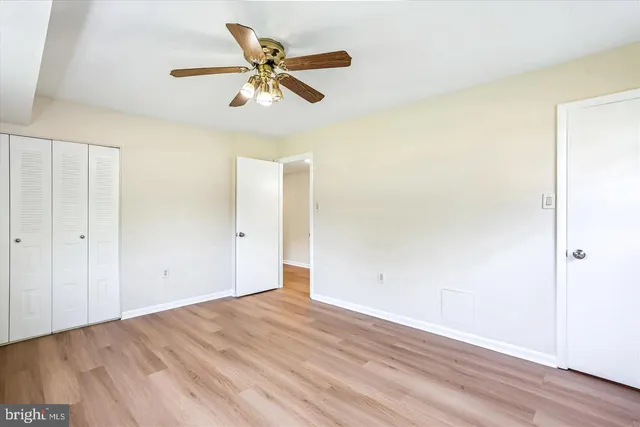 $2,145 | 10601 Weymouth Street, Unit 4, Bethesda, MD 20814