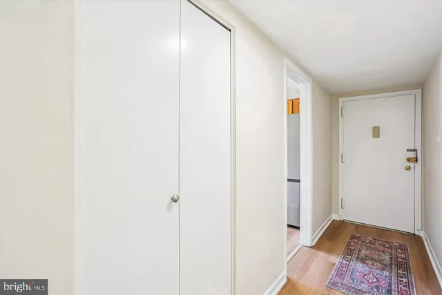 $2,145 | 10601 Weymouth Street, Unit 4, Bethesda, MD 20814