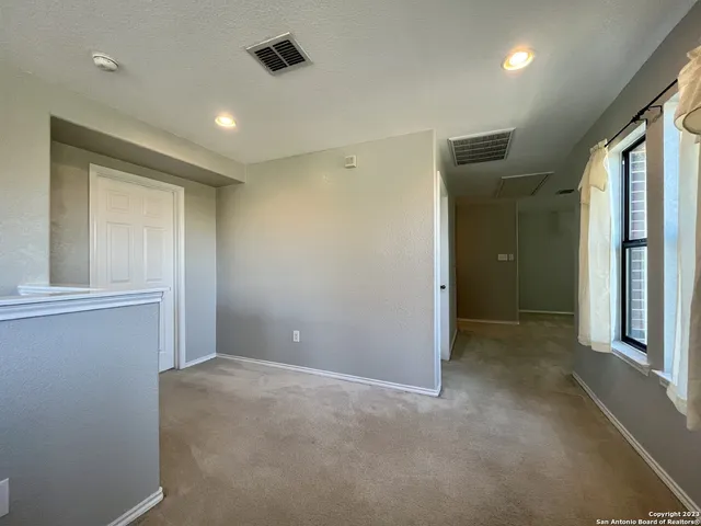 $2,375 | 2830 Zurich, San Antonio, TX 78230