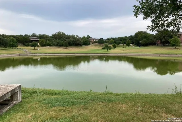 $2,375 | 2830 Zurich, San Antonio, TX 78230