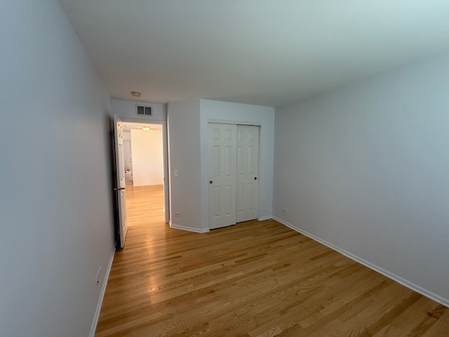 272 Bay Drive Itasca, IL 60143 - Photo 18 of 49 a view of an empty room and window